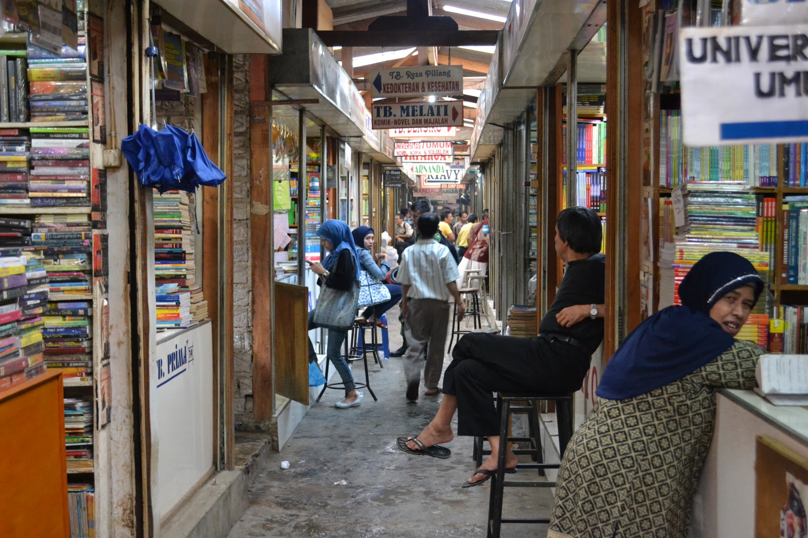 Detail Toko Buku Palasari Bandung Buka Jam Berapa Nomer 25