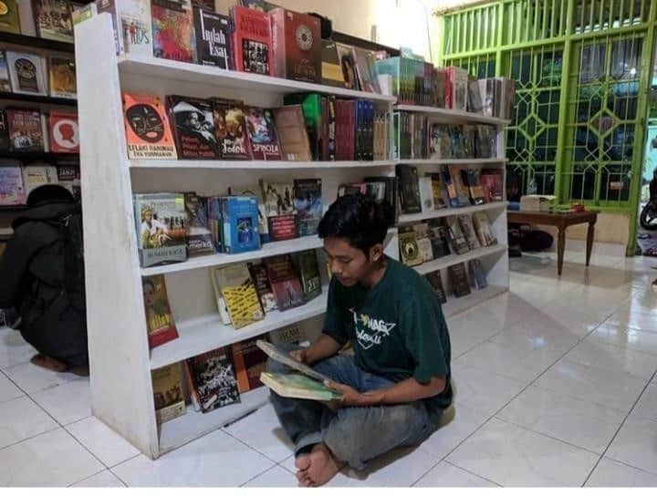 Detail Toko Buku Terlengkap Di Bali Nomer 51