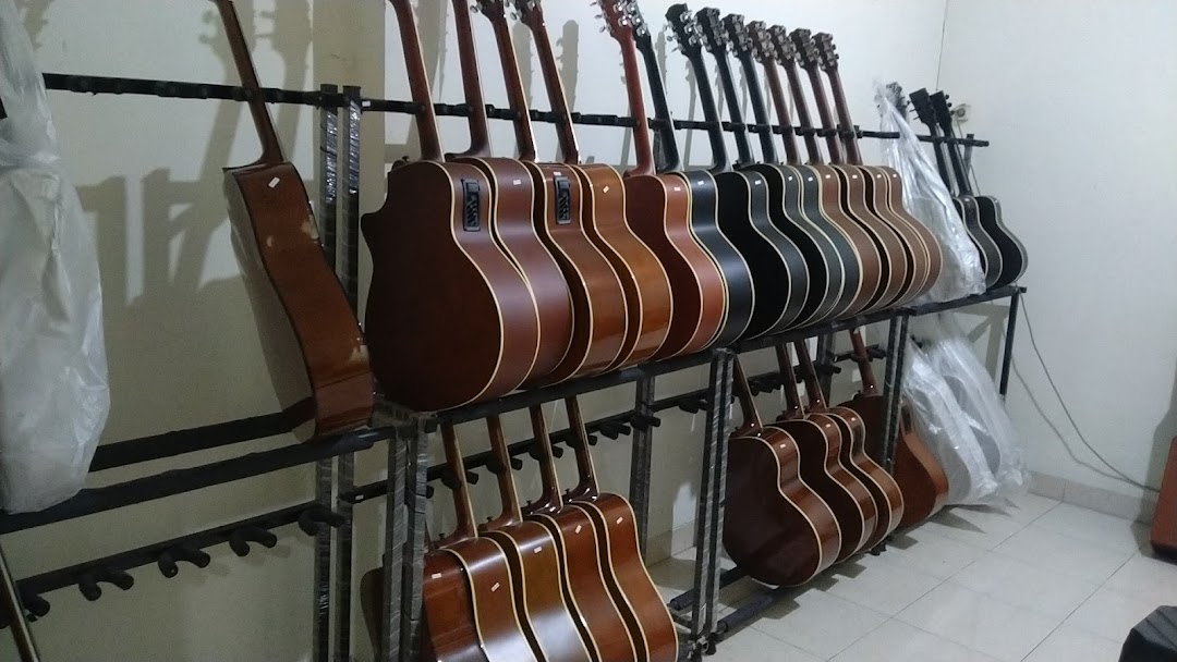 Detail Toko Gitar Akustik Nomer 38