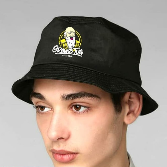 Topi Untuk Orang Botak - KibrisPDR