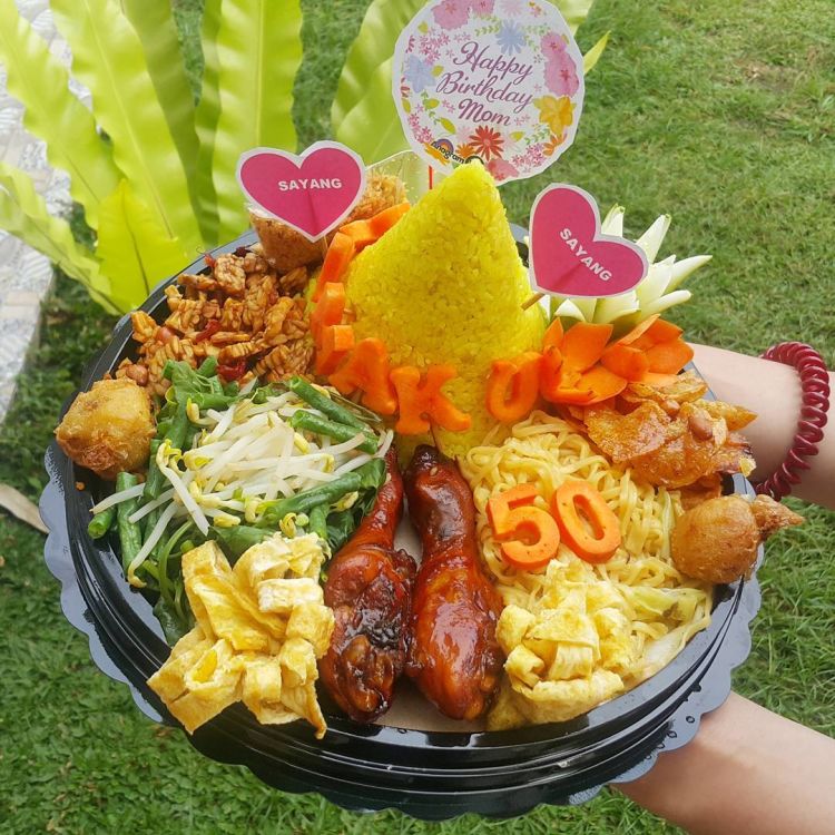 Detail Tumpeng Ucapan Ulang Tahun Nomer 21