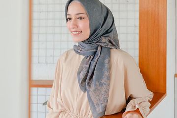 Detail Tutorial Hijab Buat Lebaran Nomer 36