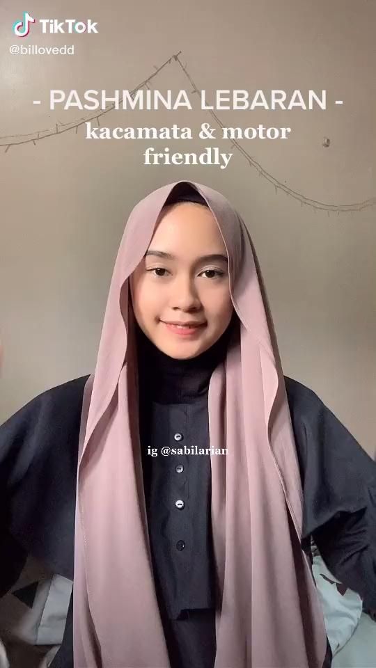 Detail Tutorial Hijab Buat Lebaran Nomer 39