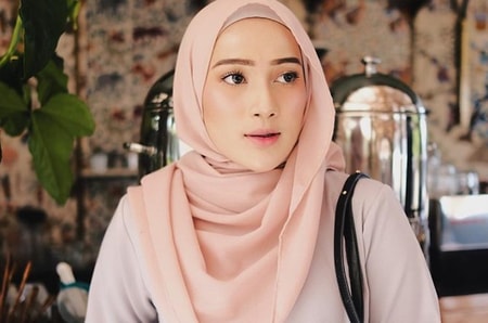 Detail Tutorial Hijab Kekinian Simple Nomer 10