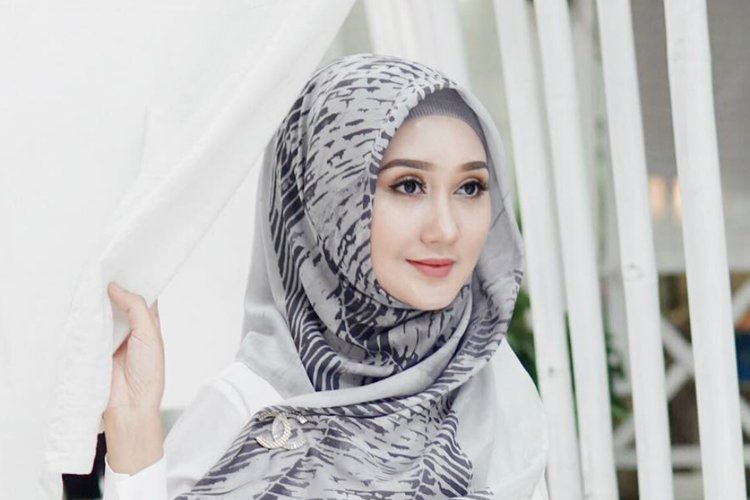 Detail Tutorial Hijab Kombinasi Nomer 27