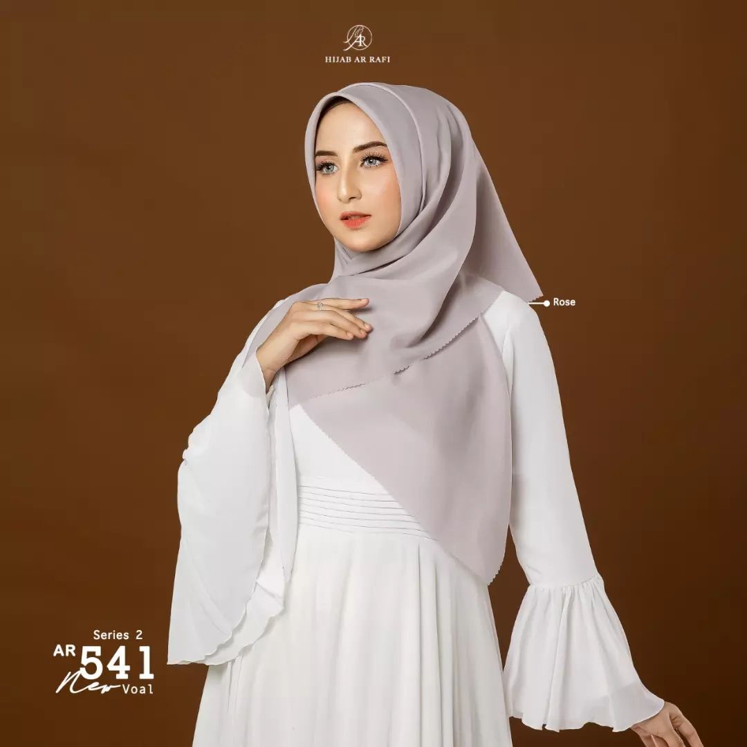Detail Tutorial Hijab Panjang Simple Nomer 37
