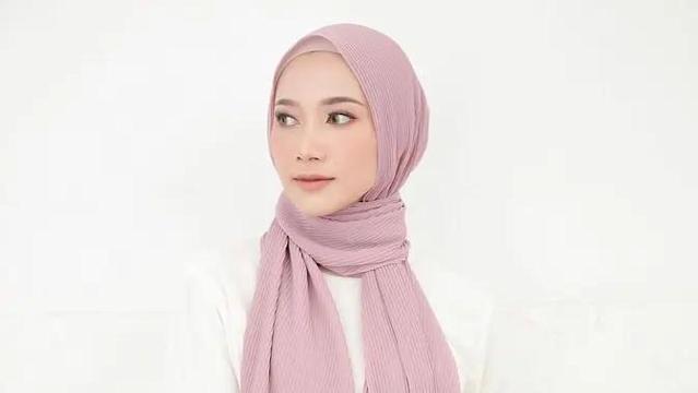 Detail Tutorial Kerudung Panjang Nomer 45