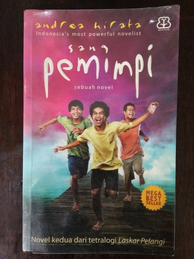 Detail Ukuran Buku Laskar Pelangi Nomer 37