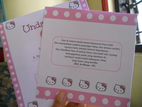Detail Undangan Pernikahan Hello Kitty Nomer 7