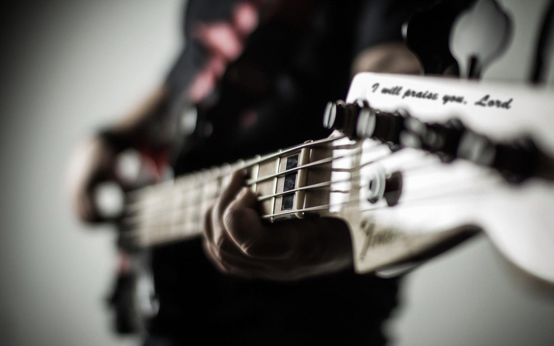 Detail Wallpaper Bass Nomer 3