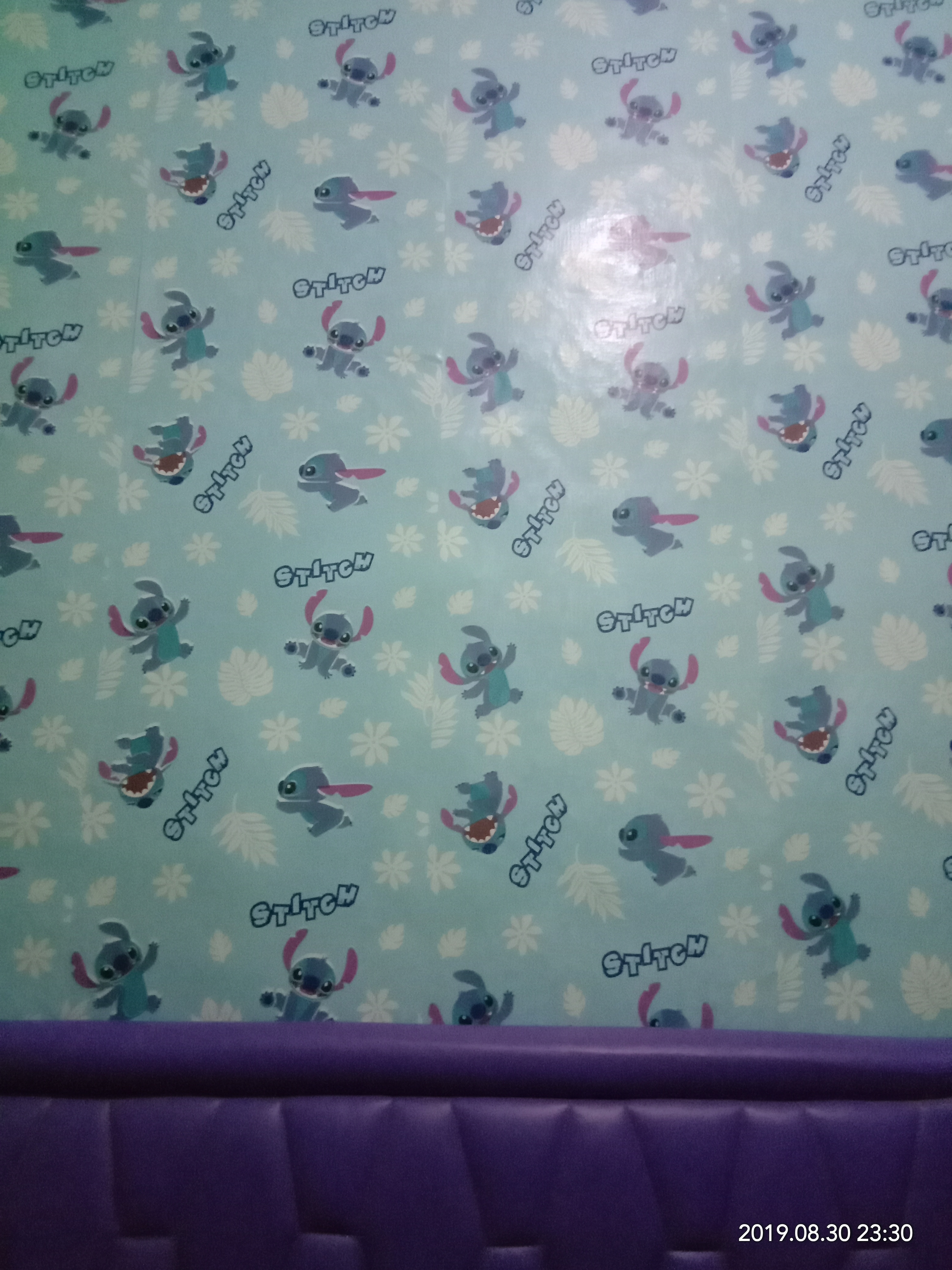 Detail Wallpaper Kamar Stitch Nomer 31