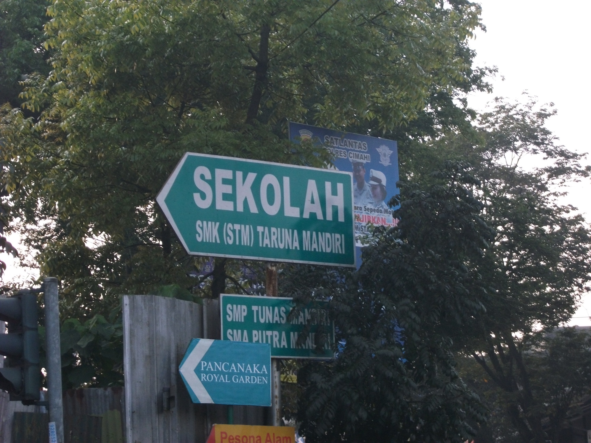 Detail Download Logo Smk Taruna Mnadiri Cimahi Koleksi Nomer 5