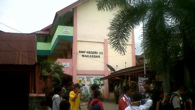 Detail Download Logo Smpn 23 Surabaya Nomer 45