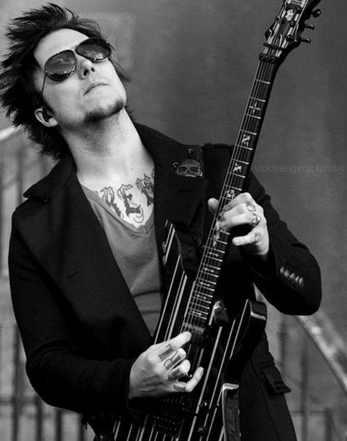 Detail Download Logo Synyster Gates Nomer 49