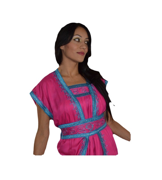 Detail Traditionelle Marokkanische Kleidung Frauen Nomer 6