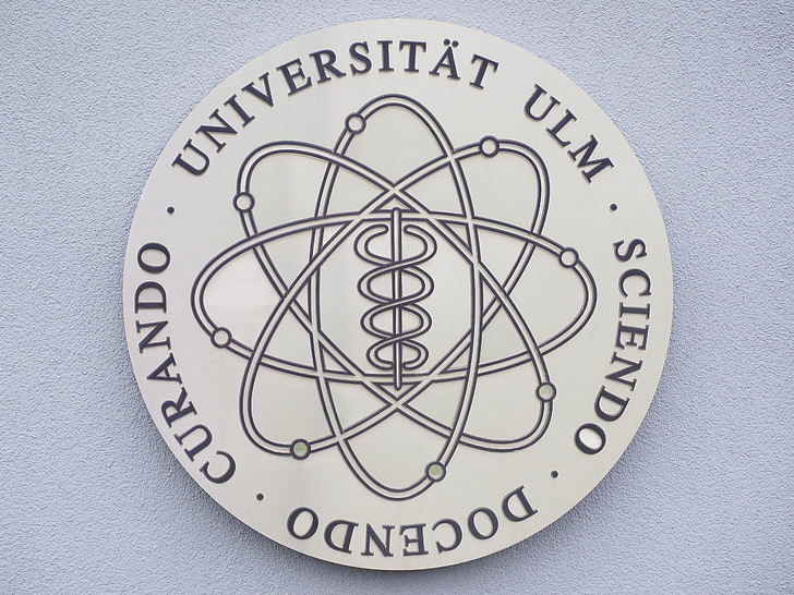 Detail Download Logo Ulm Nomer 43