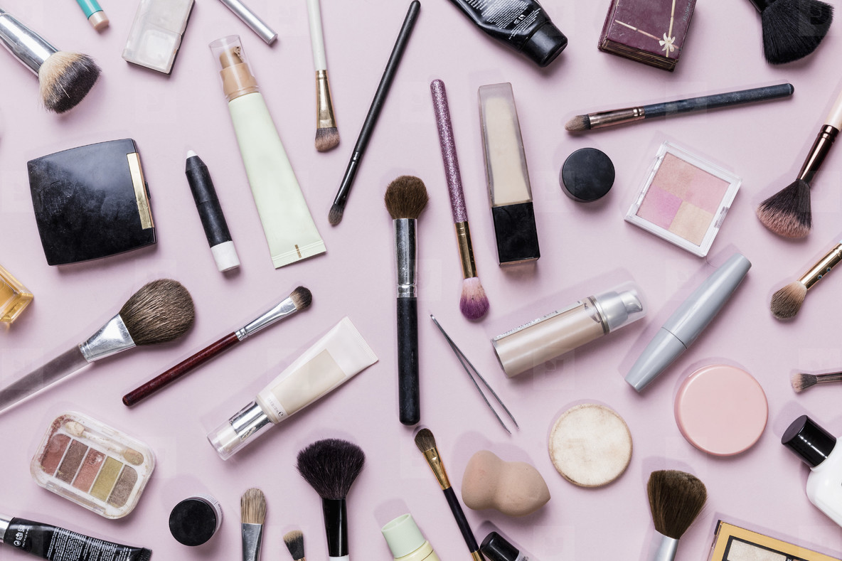 Detail Background Makeup Nomer 41