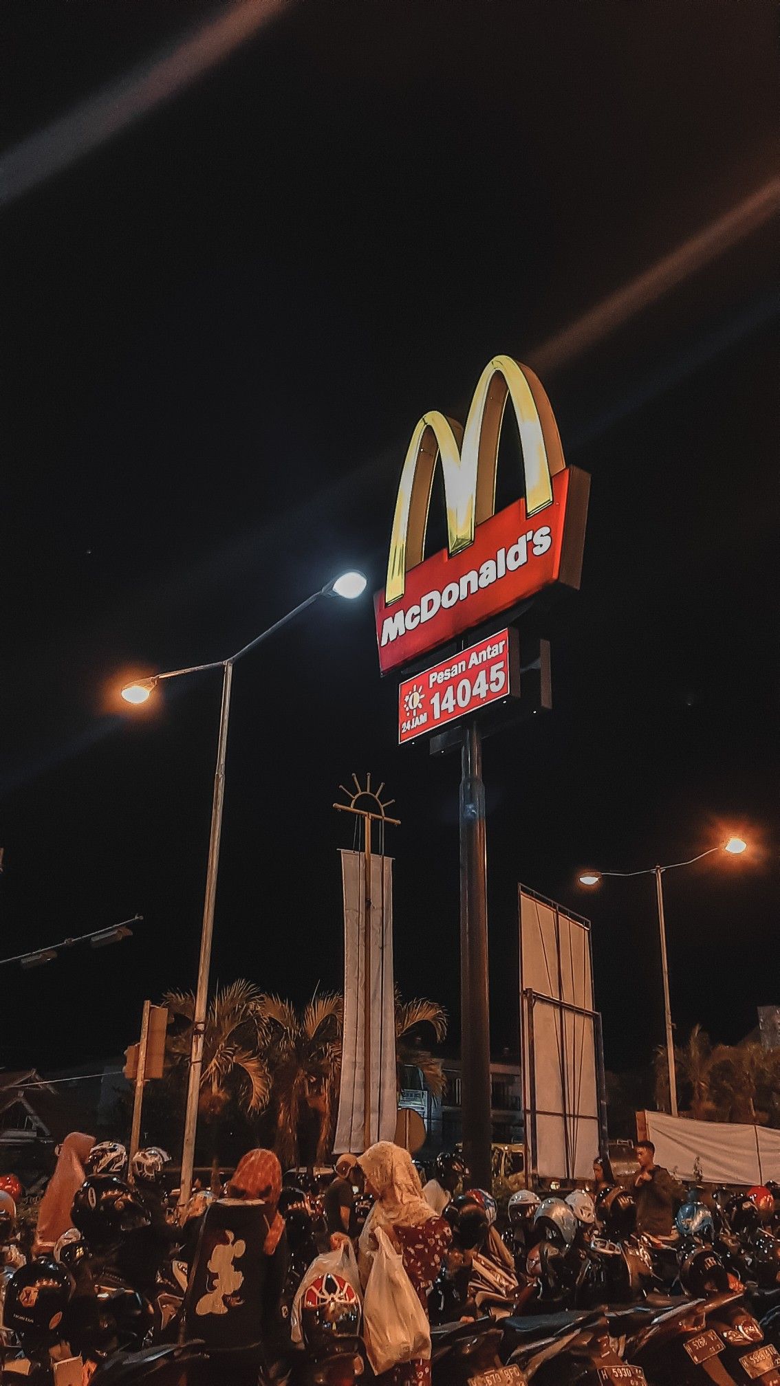 Detail Background Mcd Nomer 19