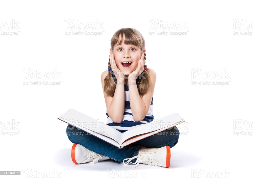 Detail Background Membaca Buku Nomer 21