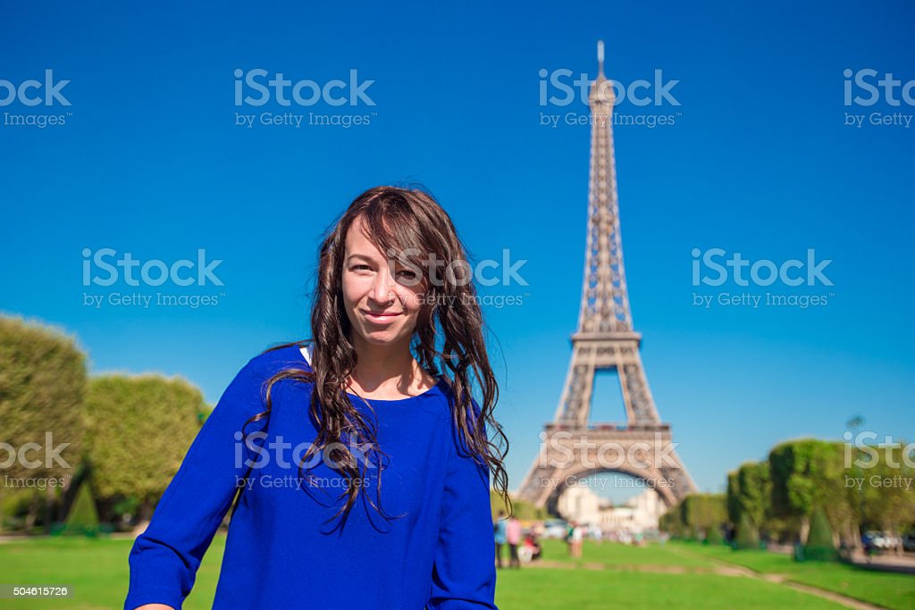 Detail Background Menara Eifel Nomer 51