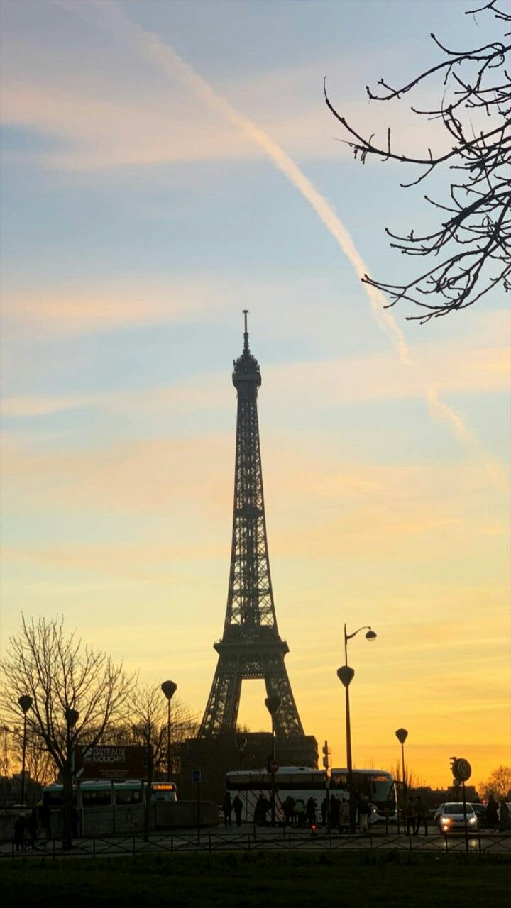 Detail Background Menara Eiffel Nomer 27