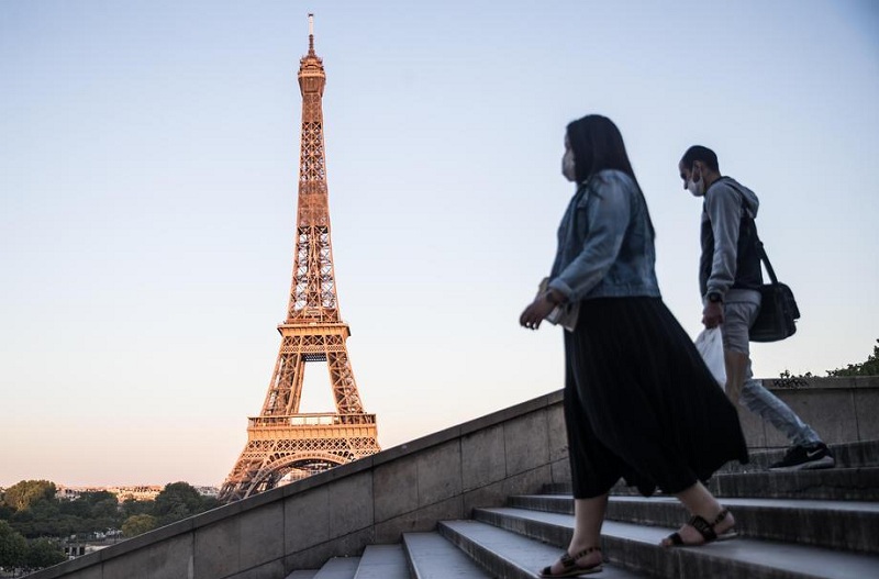 Detail Background Menara Eiffel Nomer 43