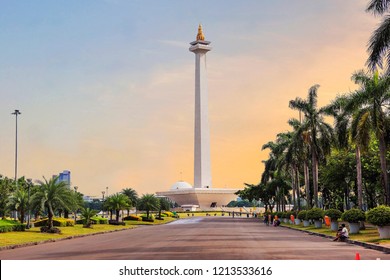 Detail Background Monas Nomer 3