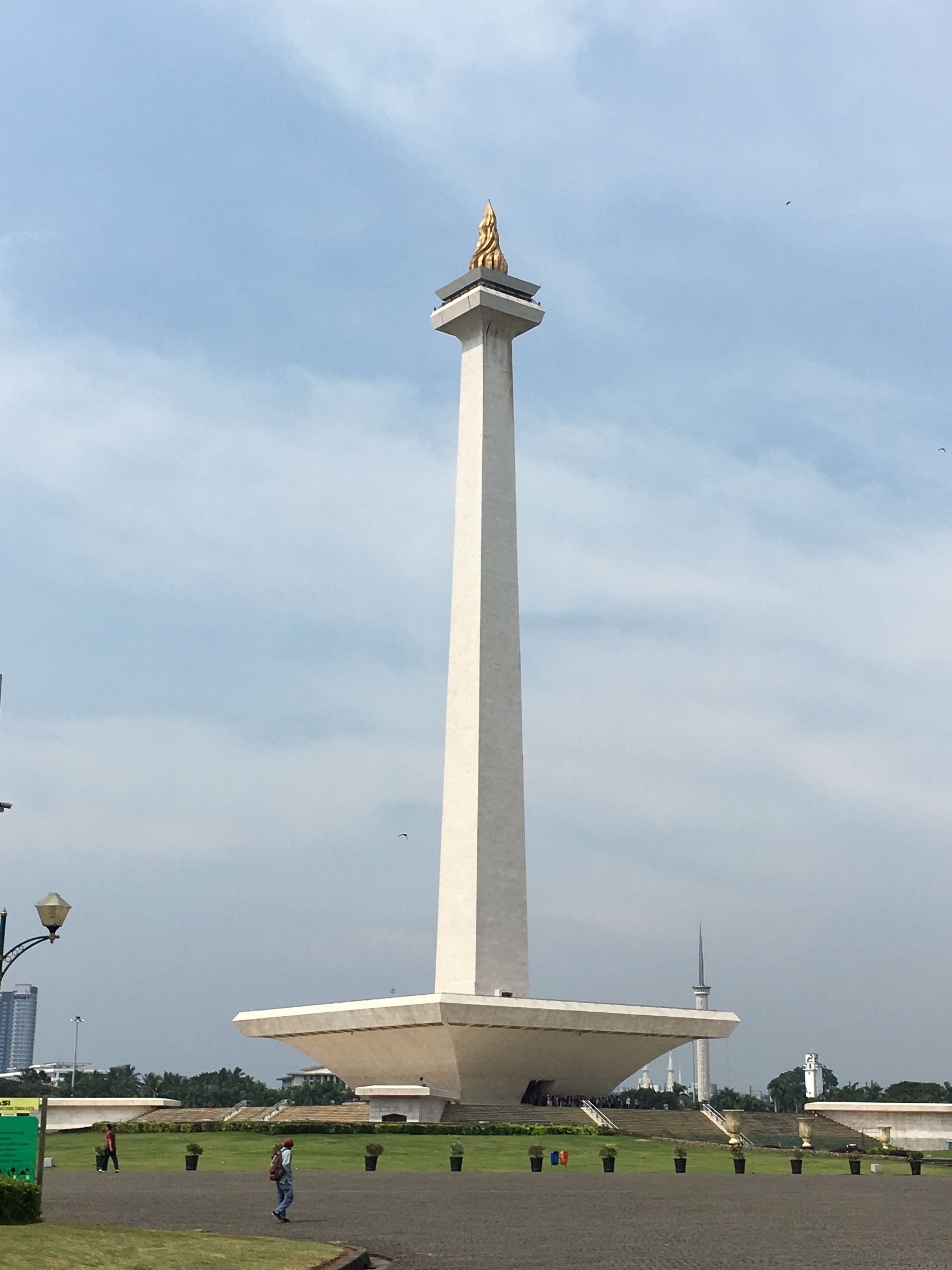 Detail Background Monas Nomer 8