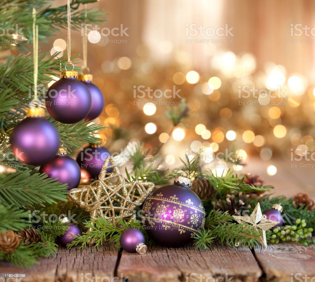 Detail Background Natal Ungu Nomer 22