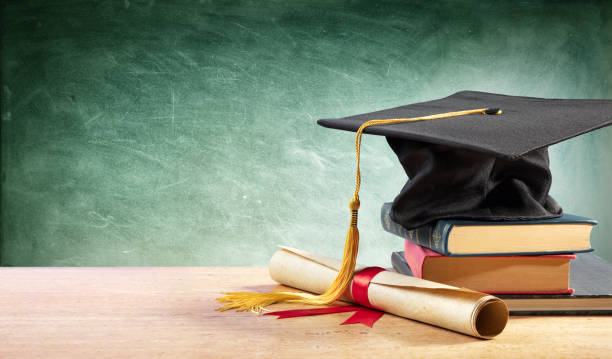 Detail Background Of Graduation Nomer 6