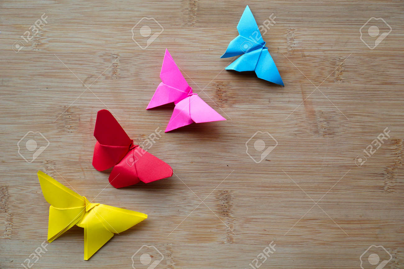 Detail Background Origami Nomer 28