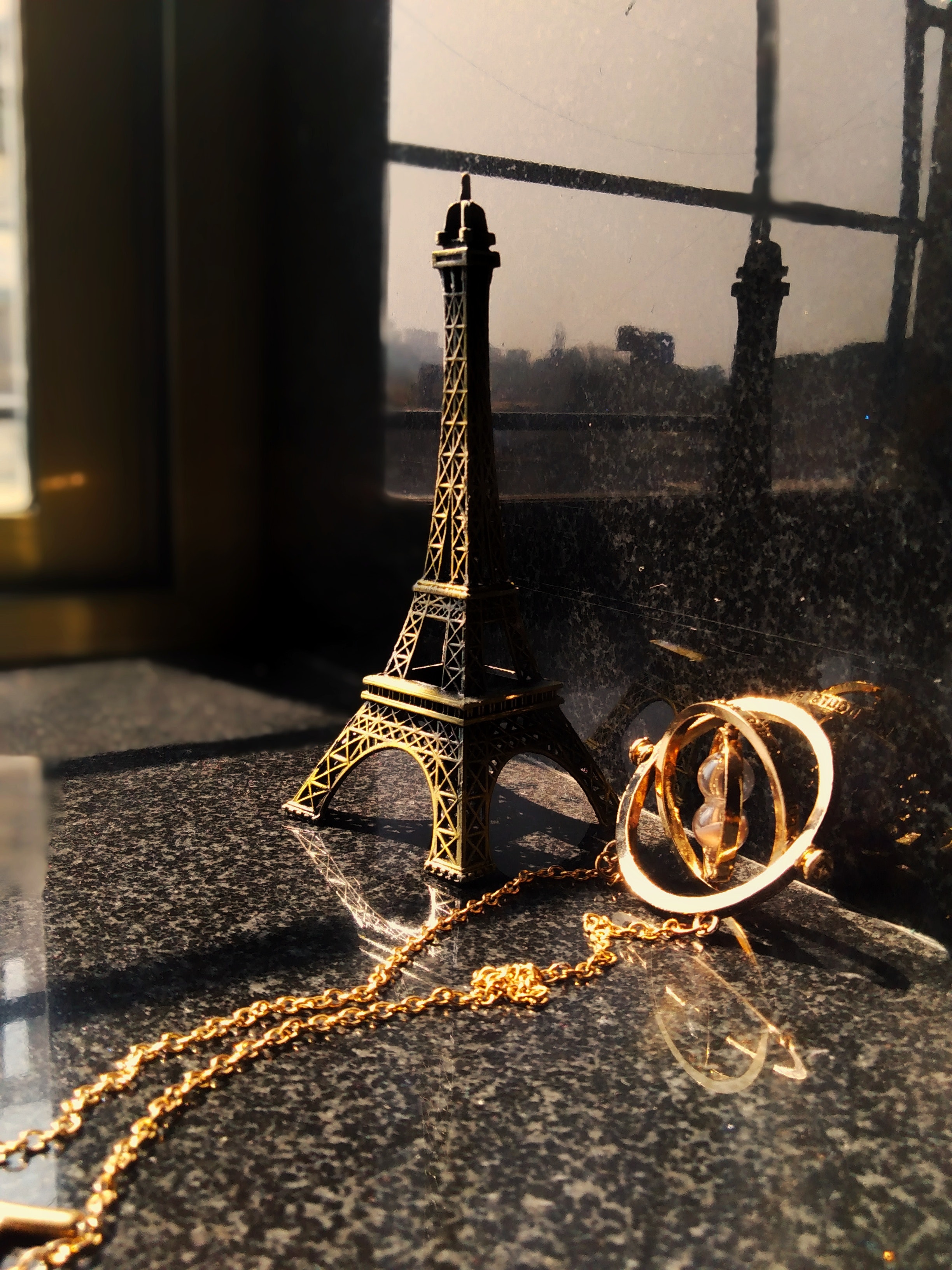 Detail Background Paris Lucu Nomer 55
