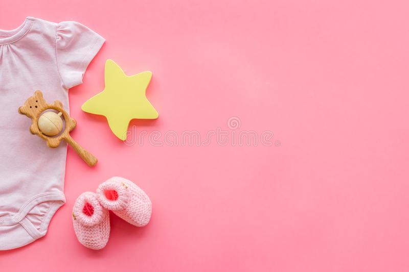 Background Pink Bayi - KibrisPDR