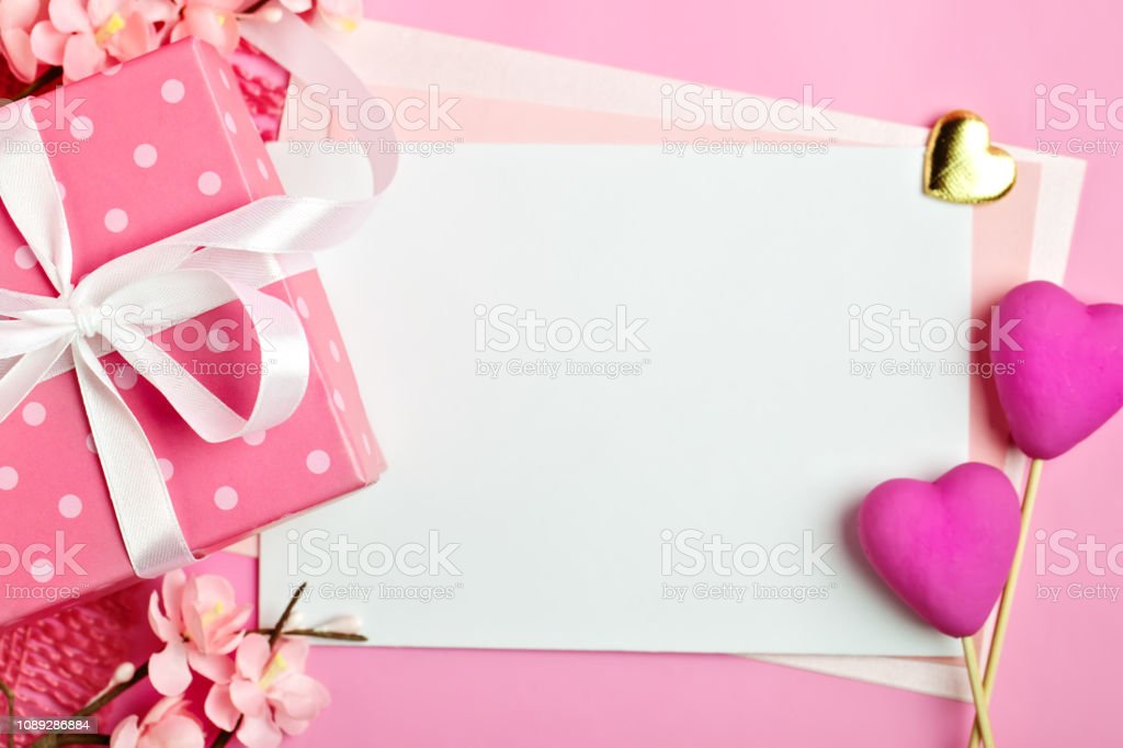 Detail Background Pink Putih Nomer 50