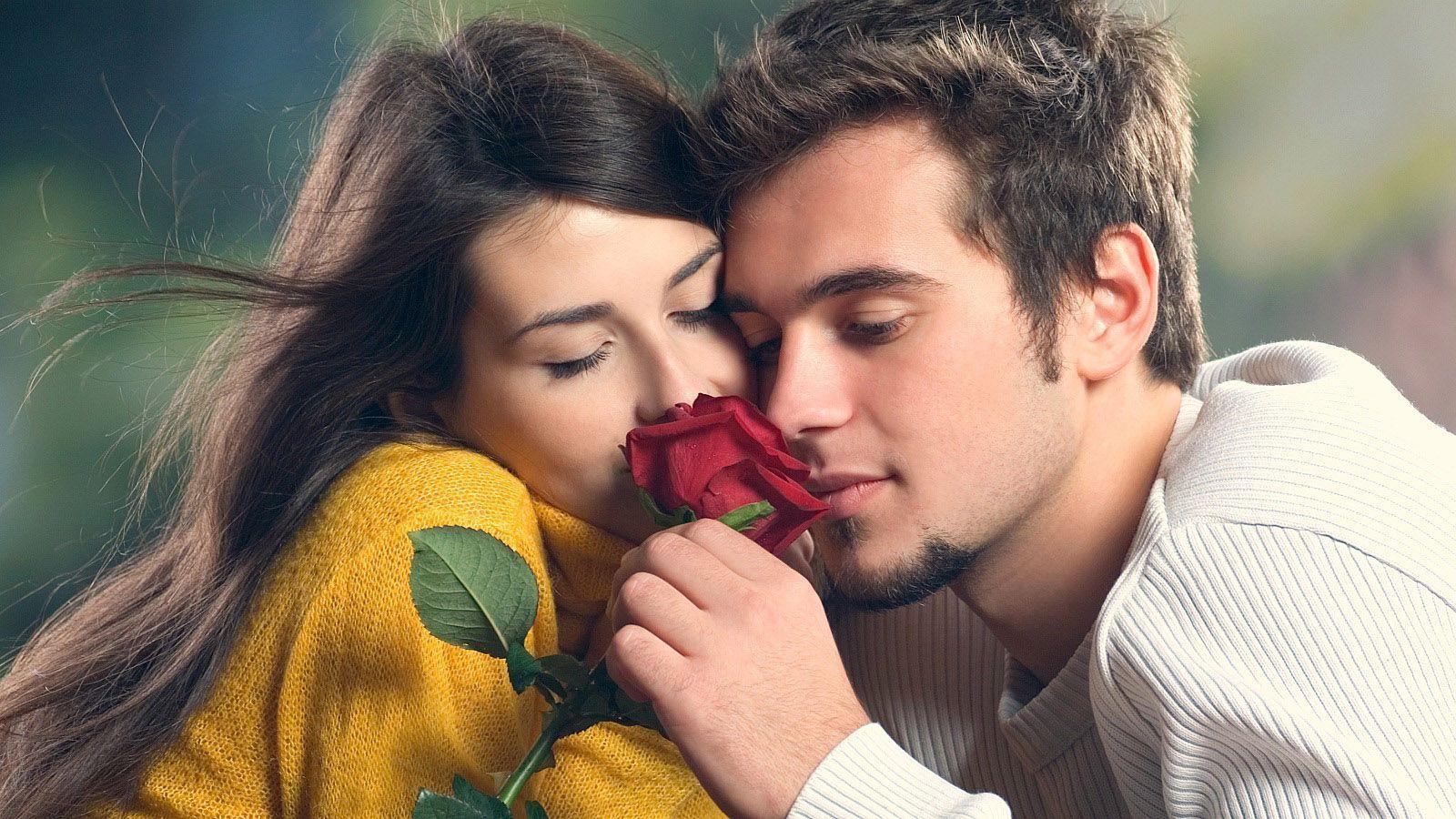 Detail Download Wallpaper Romantis Nomer 34