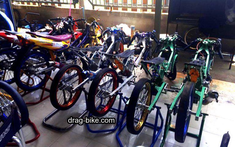 Detail Drag Lucu Jatuh Nomer 15