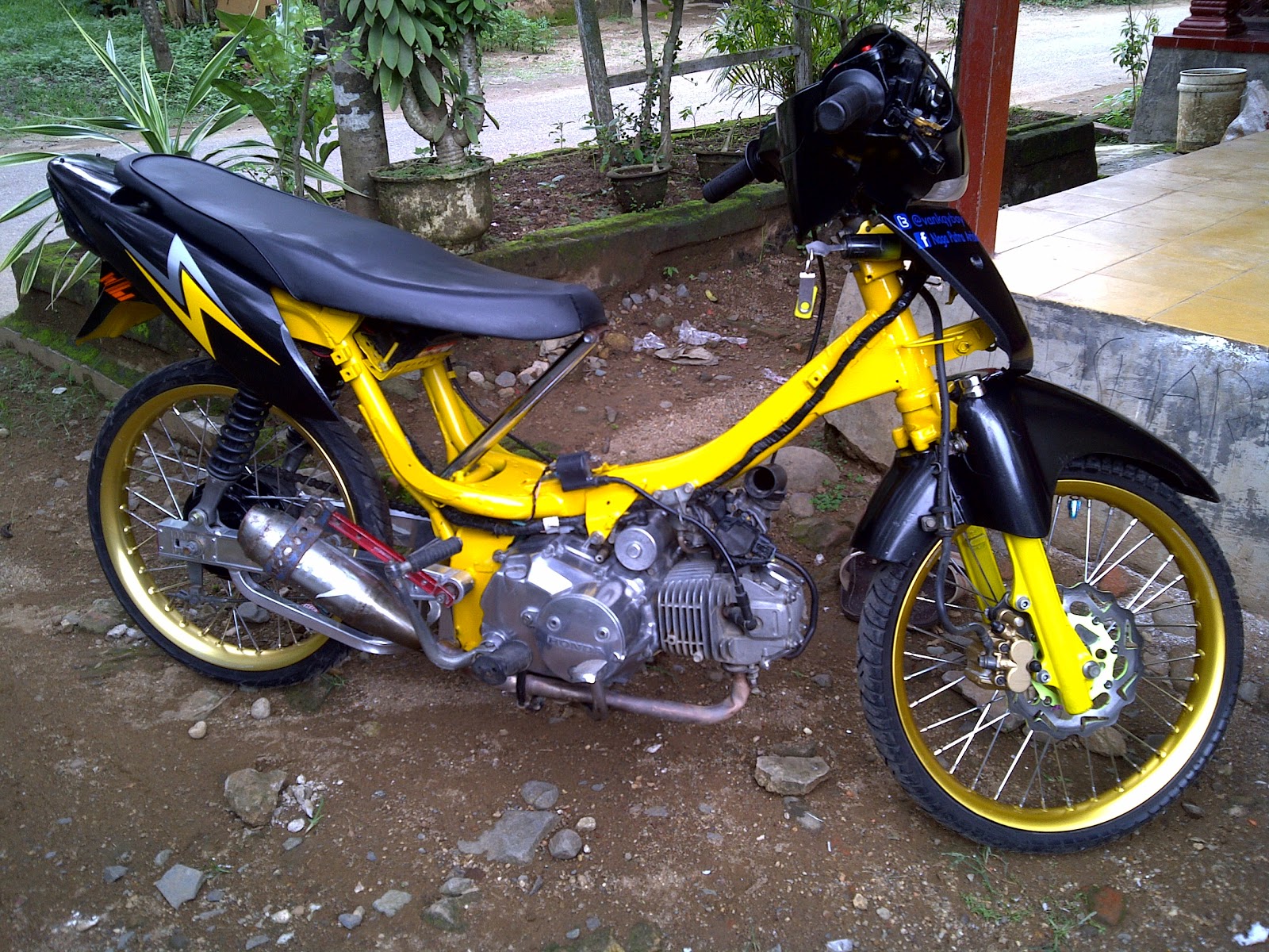 Detail Drag Motor Supra Nomer 42