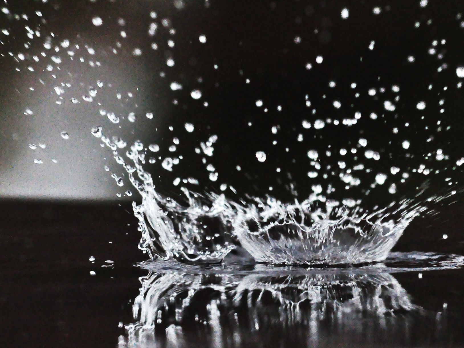 Detail Drops Of Water Nomer 16