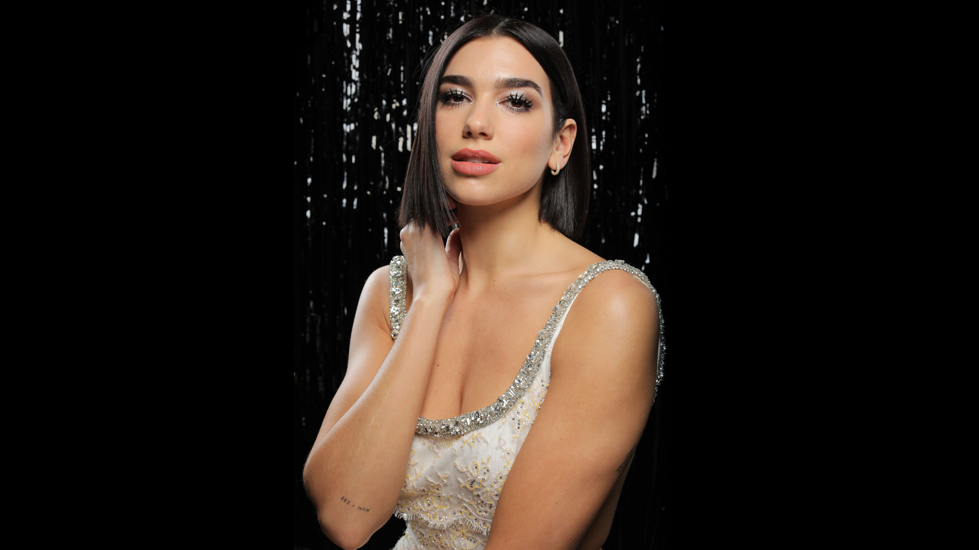 Detail Dua Lipa Hd Nomer 46