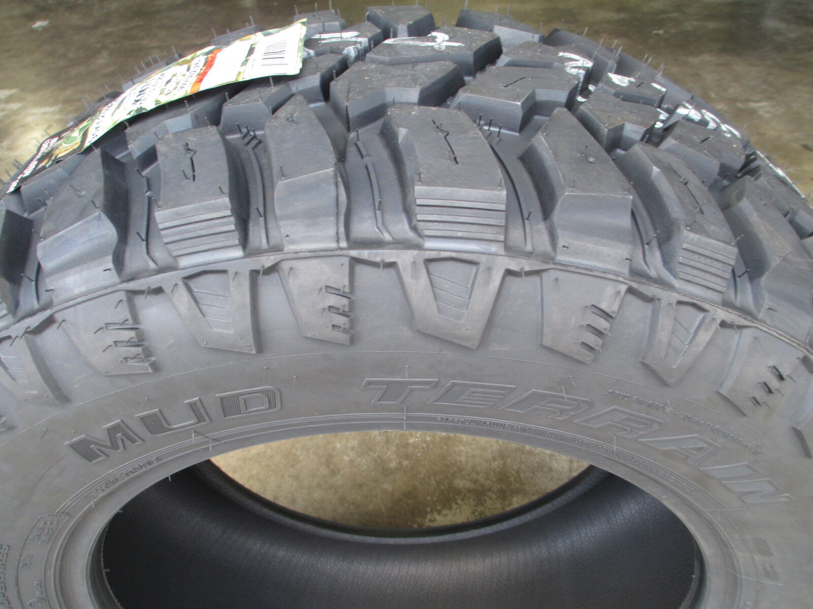 Detail Duck Commander Mud Tires Nomer 19