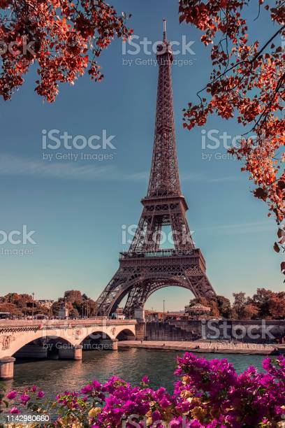 Detail Background Powerpoint Paris Tumblr Nomer 40