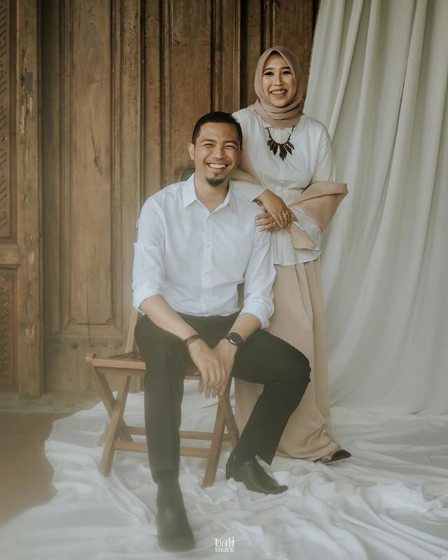 Detail Background Preweding Nomer 54