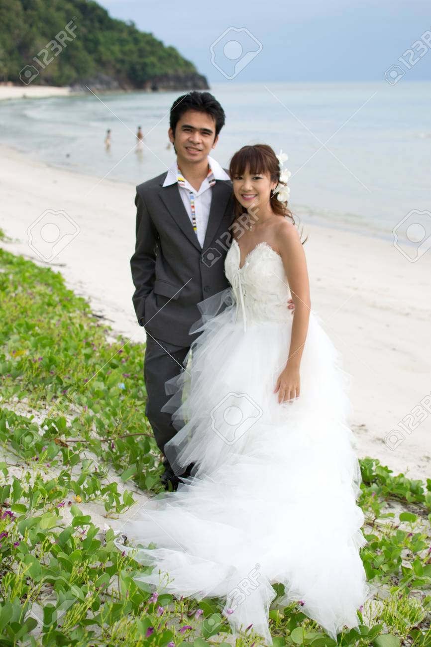 Detail Background Preweding Nomer 58