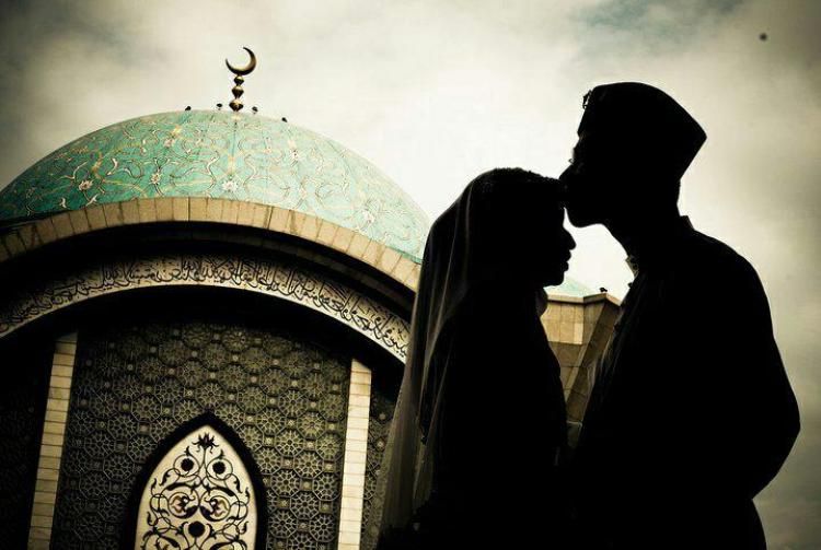 Detail Background Romantis Islami Nomer 6