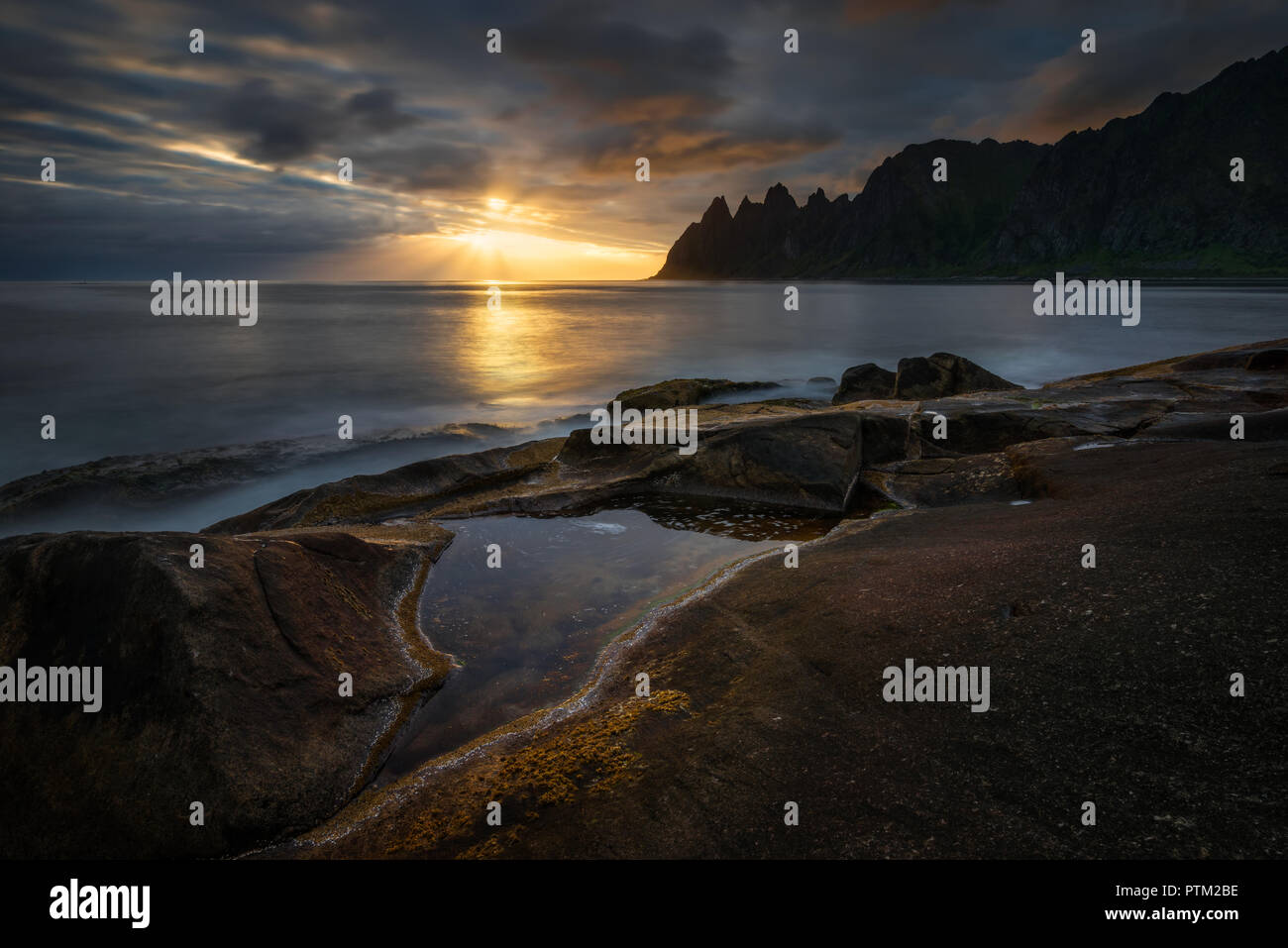 Detail Background Senja Nomer 47