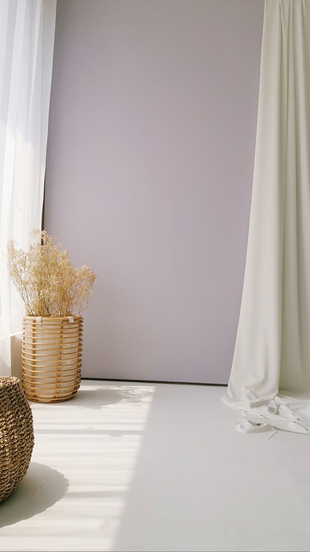 Background Studio Aesthetic - KibrisPDR