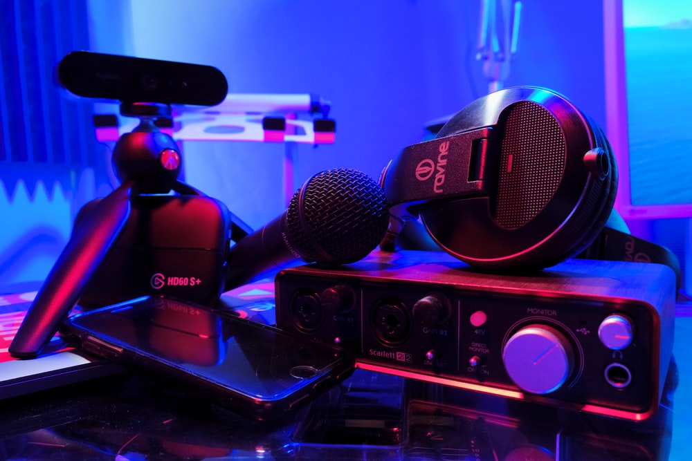 Detail Background Studio Youtuber Nomer 6