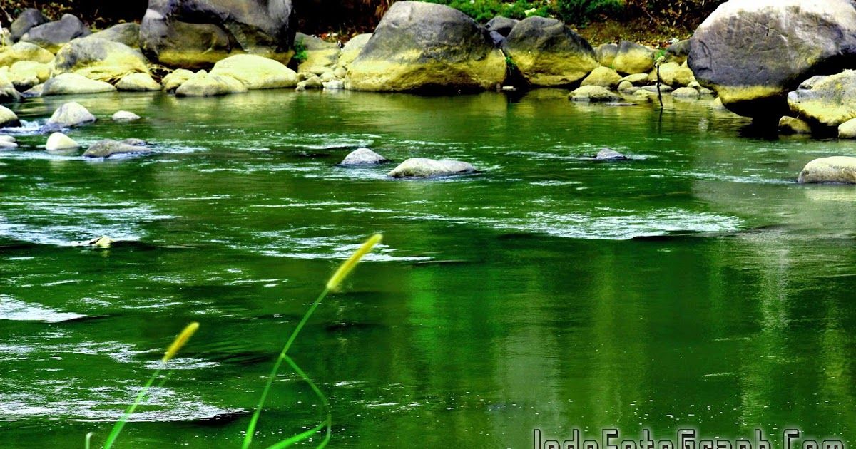 Detail Background Sungai Nomer 3