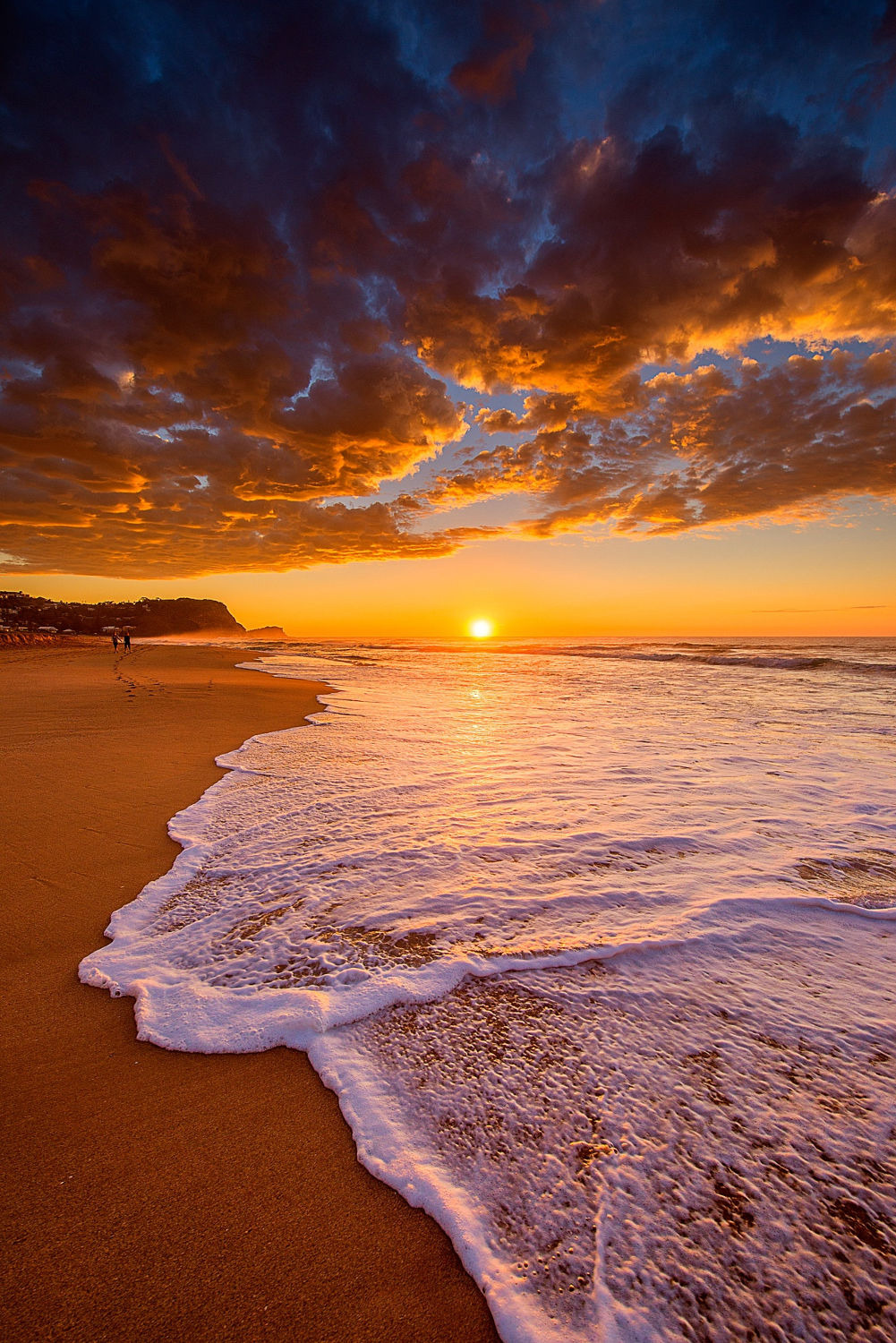 Detail Background Sunset Pantai Nomer 3