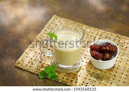 Detail Background Susu Kurma Nomer 16